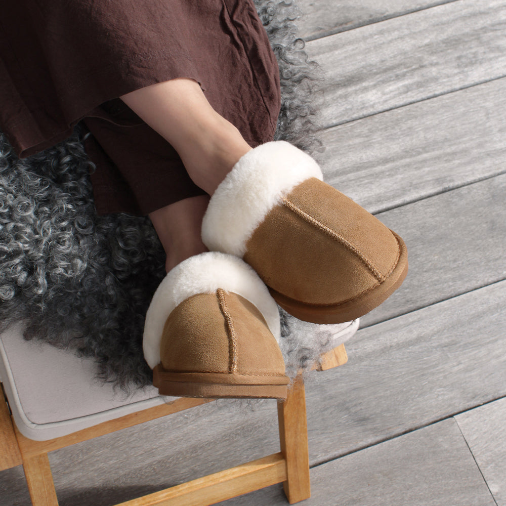 Minfot Fårskinnstofflor Slip-On Duved med sula Chestnut