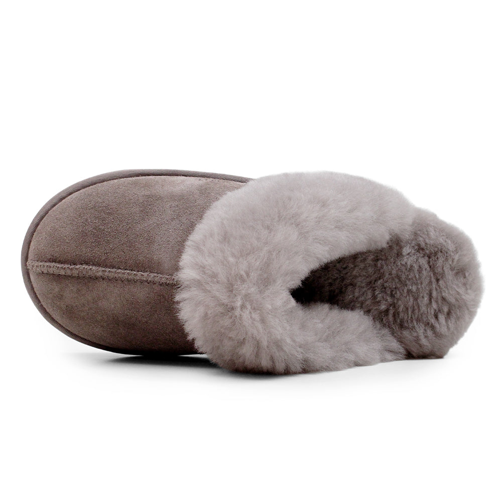 Minfot Fårskinnstofflor Slip-on Duved med sula Stone