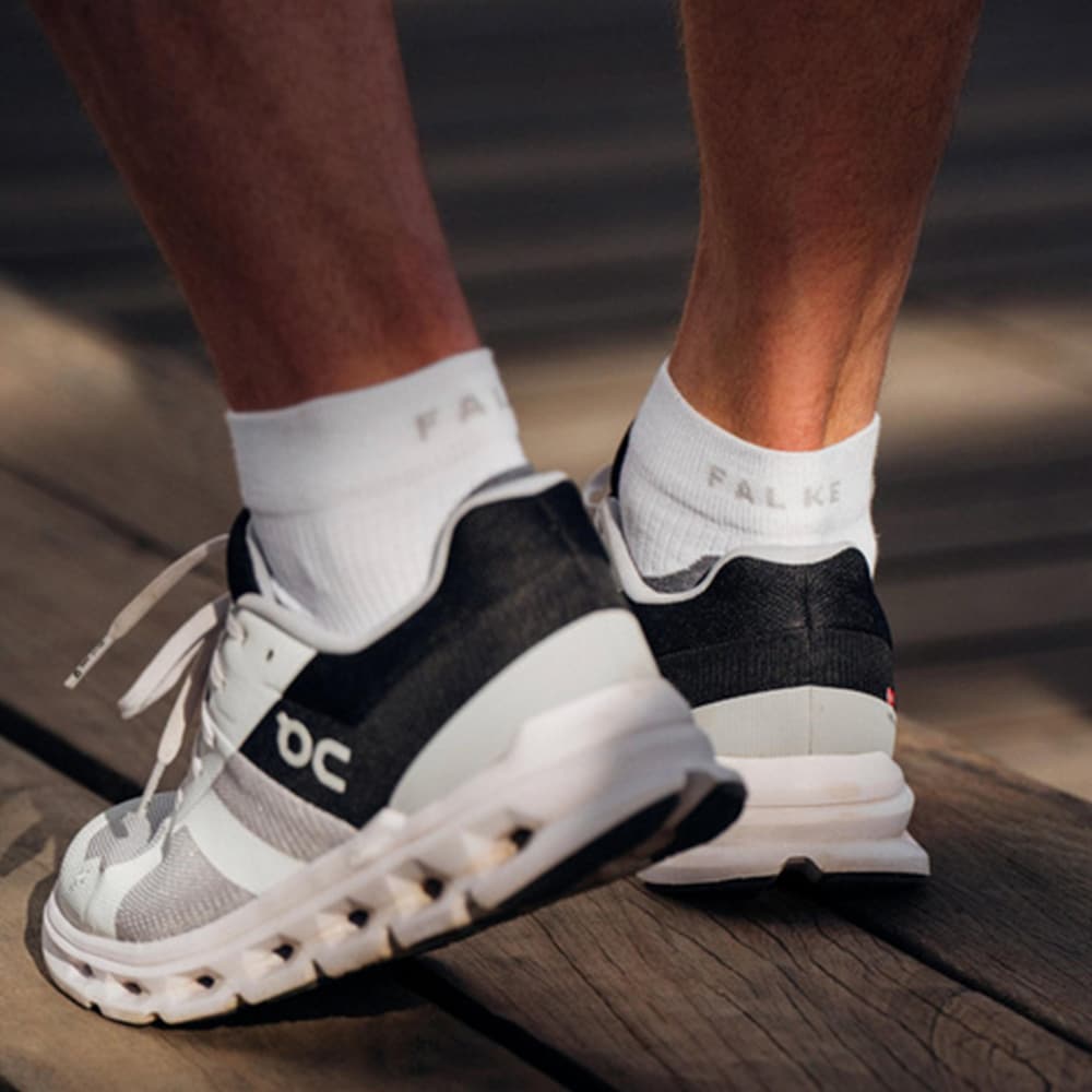 Falke RU4 Short Men Socks White Mix