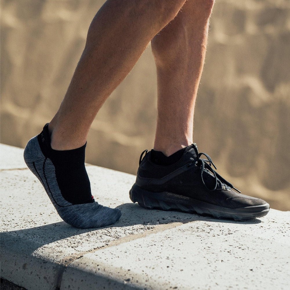 Produktbild 2 - Falke TK5 Invisible Men No Show Socks Black Mix