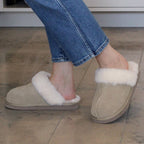 Minfot Fårskinnstofflor Slip-on Duved med sula Sand