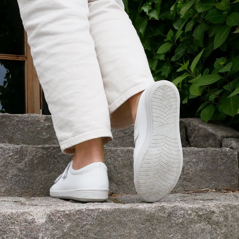 Minfot Aveny Skinn Sneaker med Kardborreband Vit