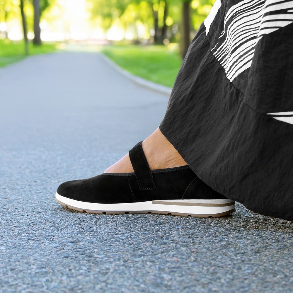 Produktbild 11 - Minfot Ballerinaskor med rem Joyce Stretch Nubuck Svart