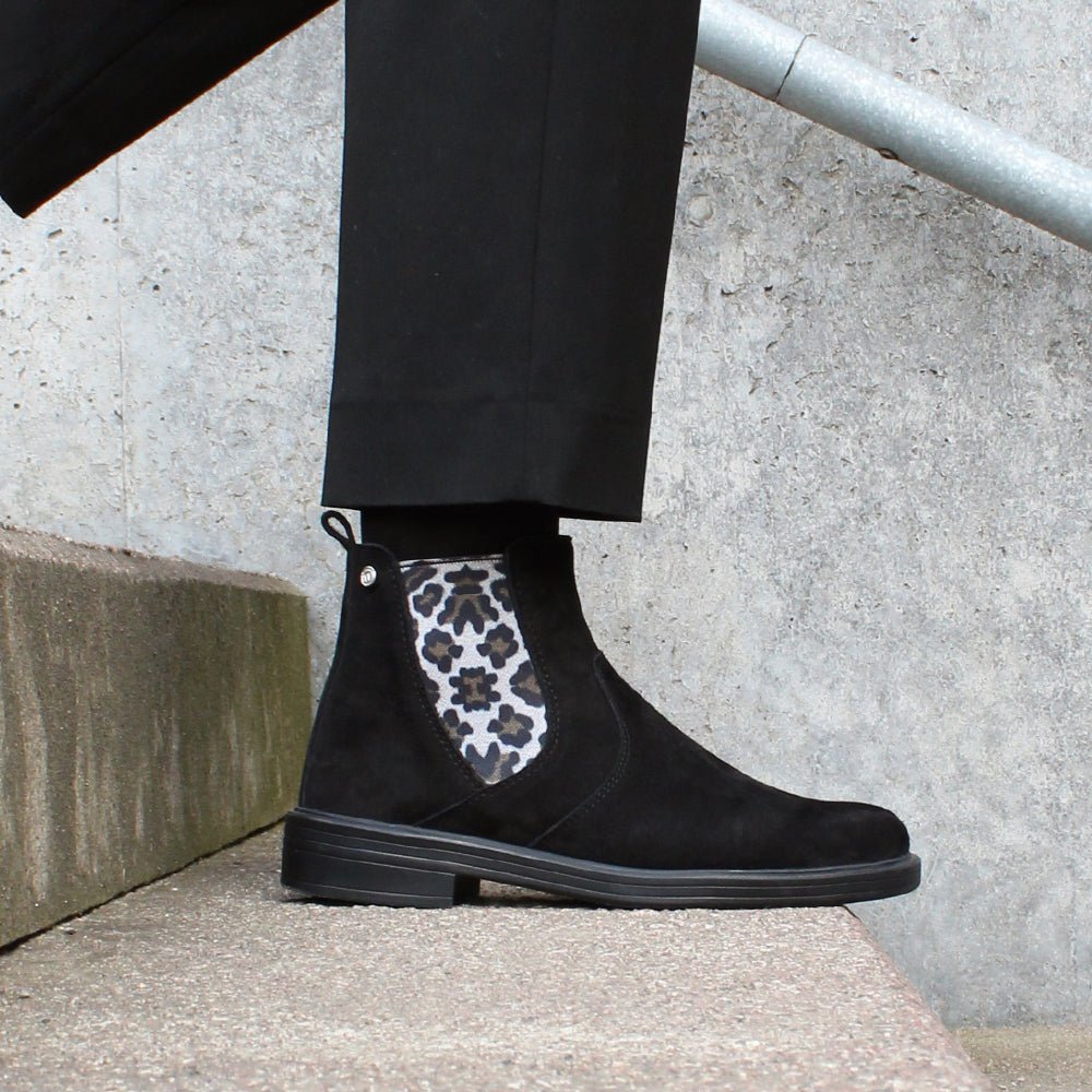 Produktbild 2 - Minfot Bou Chelsea Boots med zip Stretch Nubuck Svart Leopard