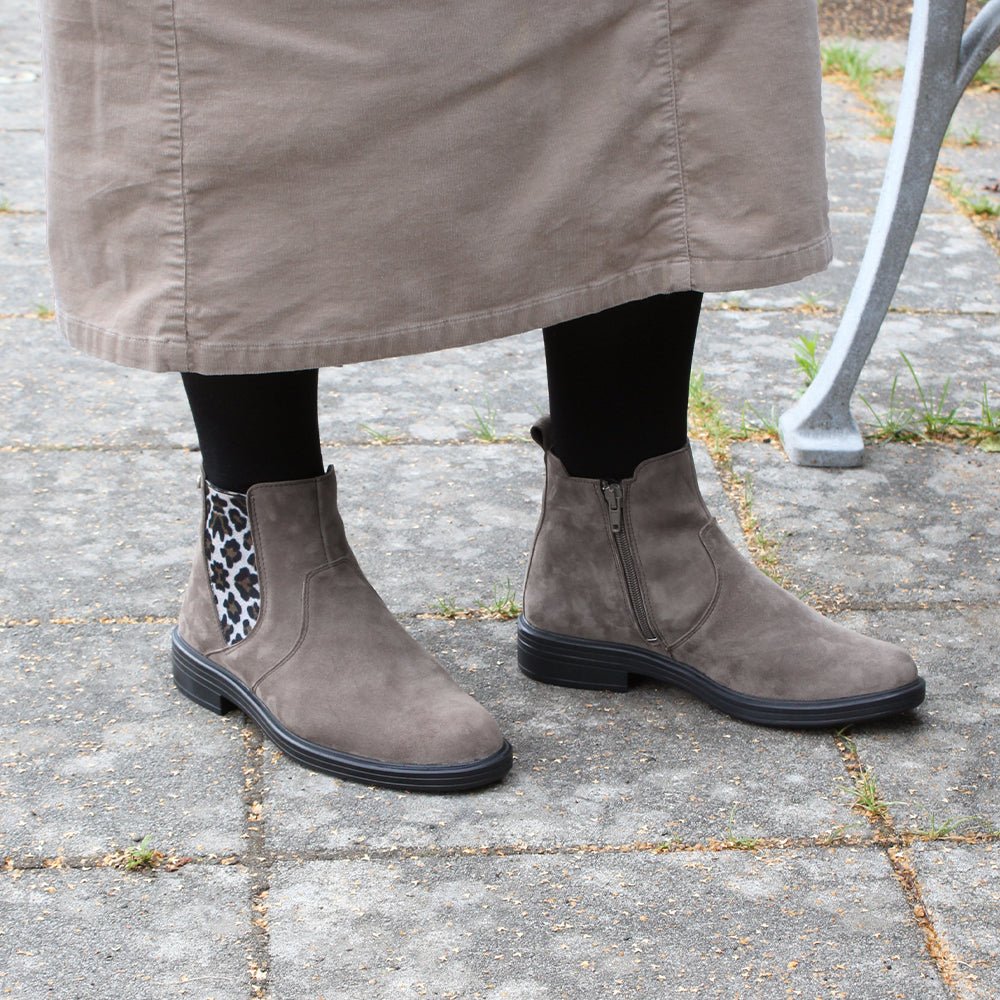 Produktbild 13 - Minfot Bou Chelsea Boots med zip Stretch Nubuck Stone Leopard