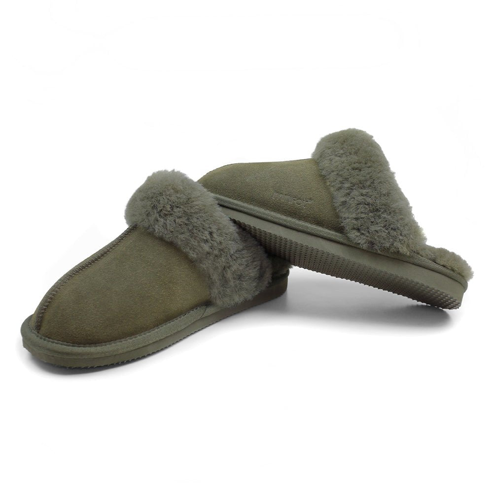 Minfot Fårskinnstofflor Slip-on Duved med sula Mörk Olivgrön