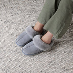 Minfot Fårskinnstofflor Slip-on Duved med sula Grå