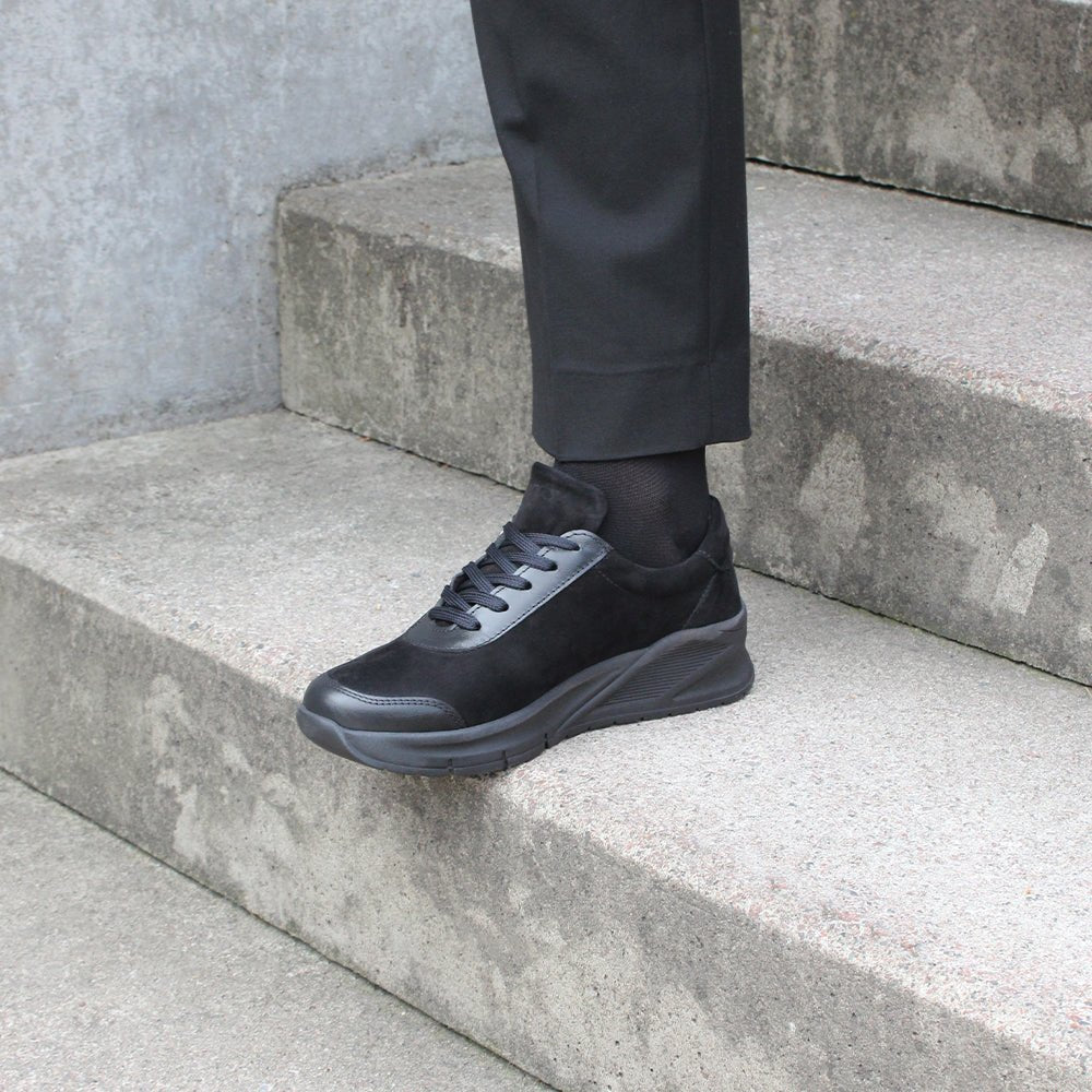 Minfot Vei Sneaker Stretch Nubuck Svart Oxid