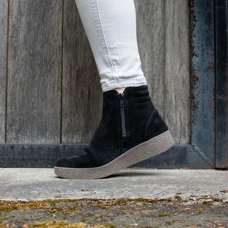 Minfot Vera Boots Dubbel Dragkedja Mocka Svart