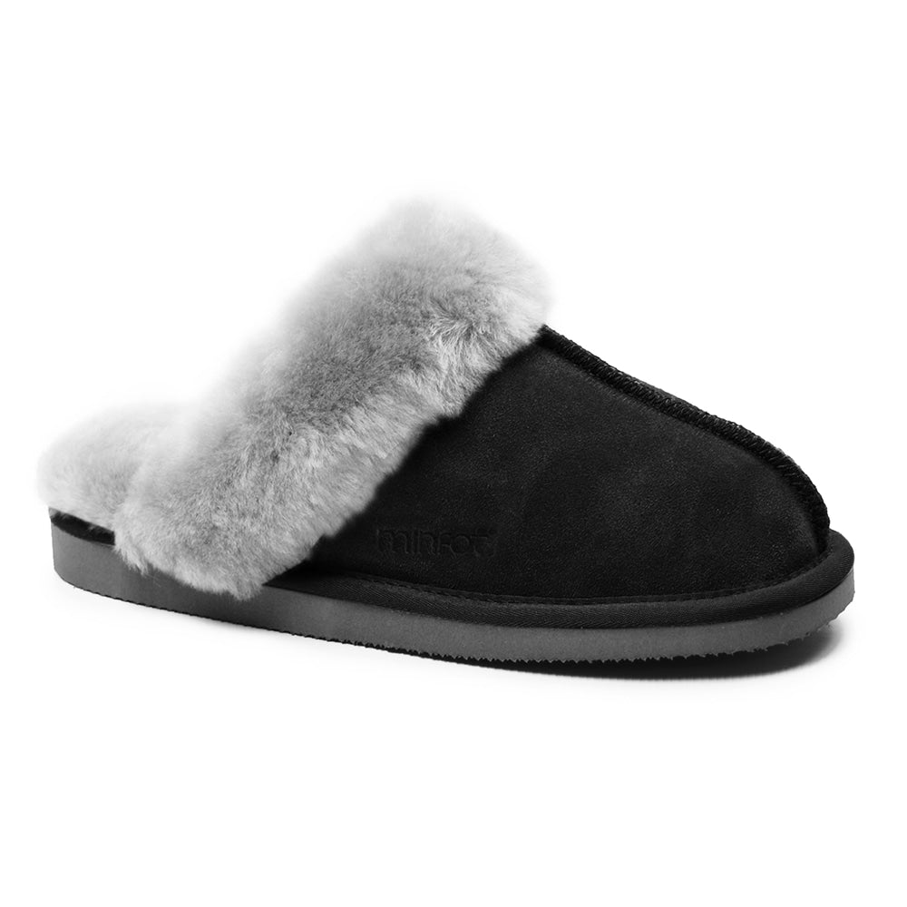 Minfot Fårskinnstofflor Slip-on Duved med sula Svart