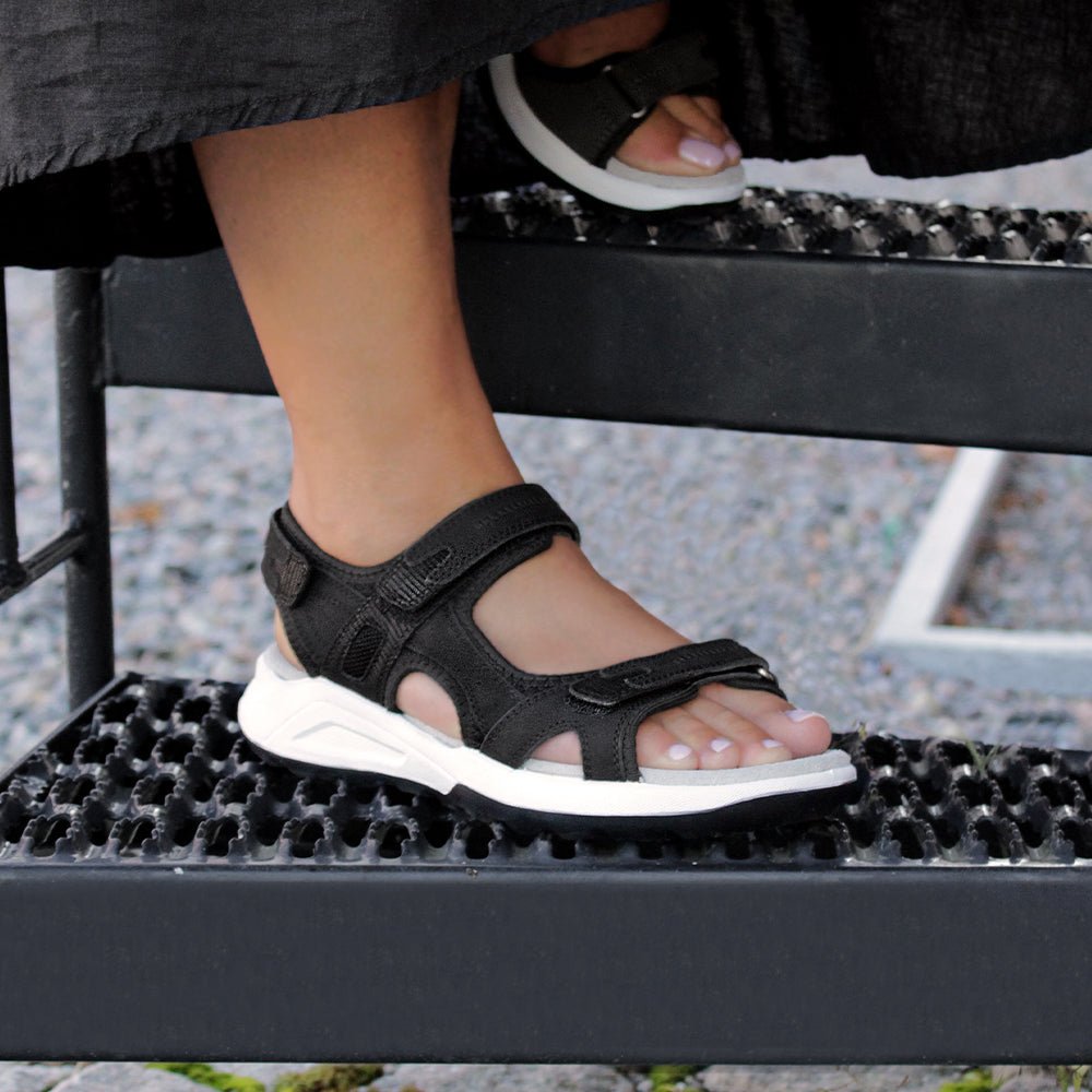 Minfot Nyhamn Sandaler Dam Nubuck Svart