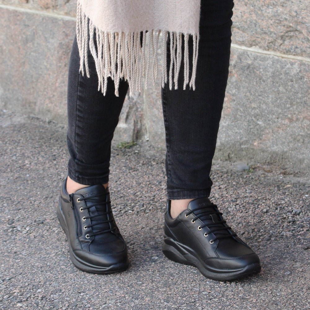 Minfot Lexi Sneakers Dam Vattenavvisande TEX Skinn Svart