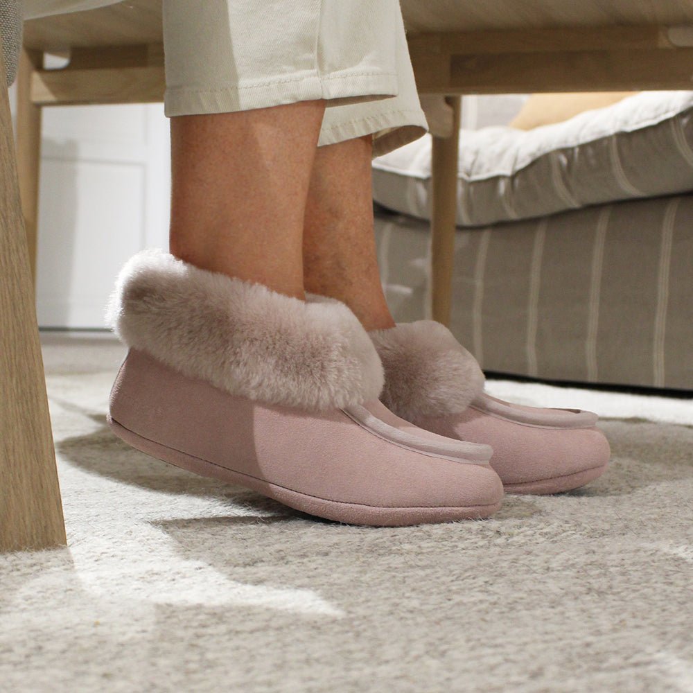 Minfot Fårskinnstofflor Hemse med sula Rose