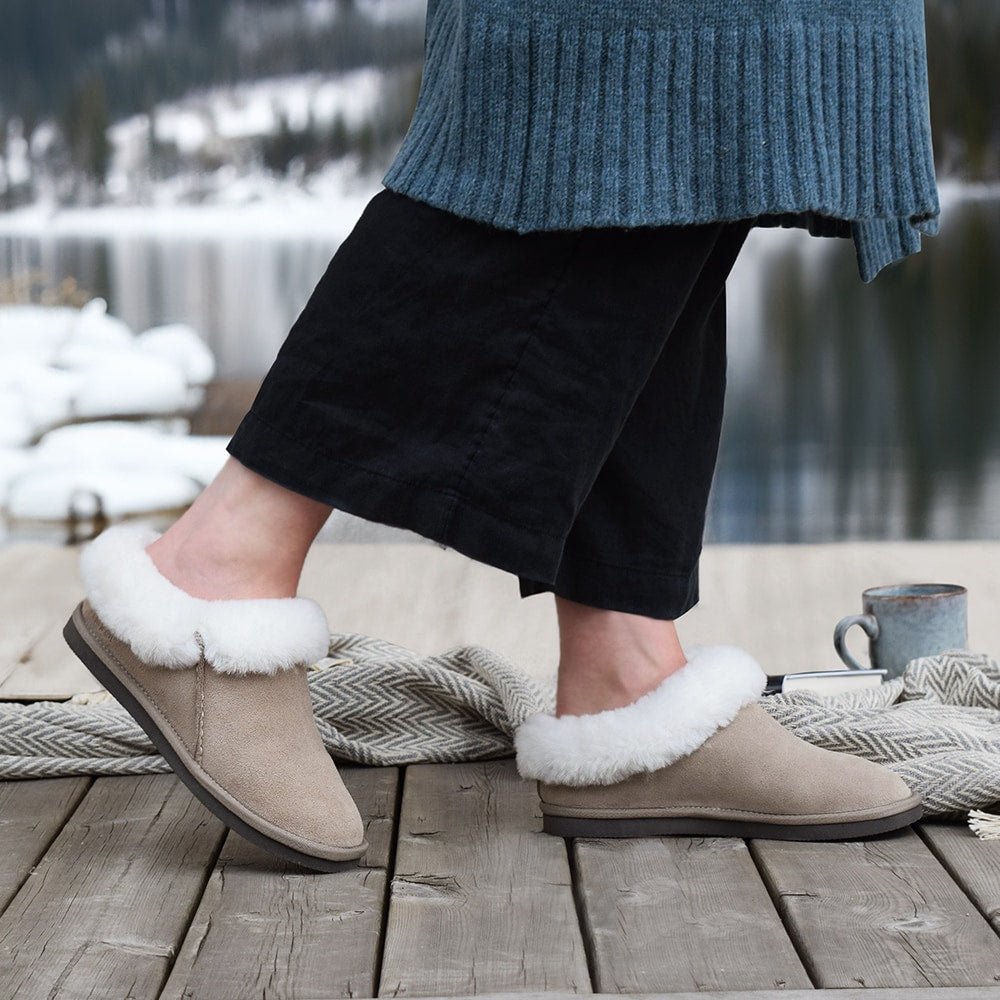 Minfot Fårskinnstofflor Bergen med sula Taupe