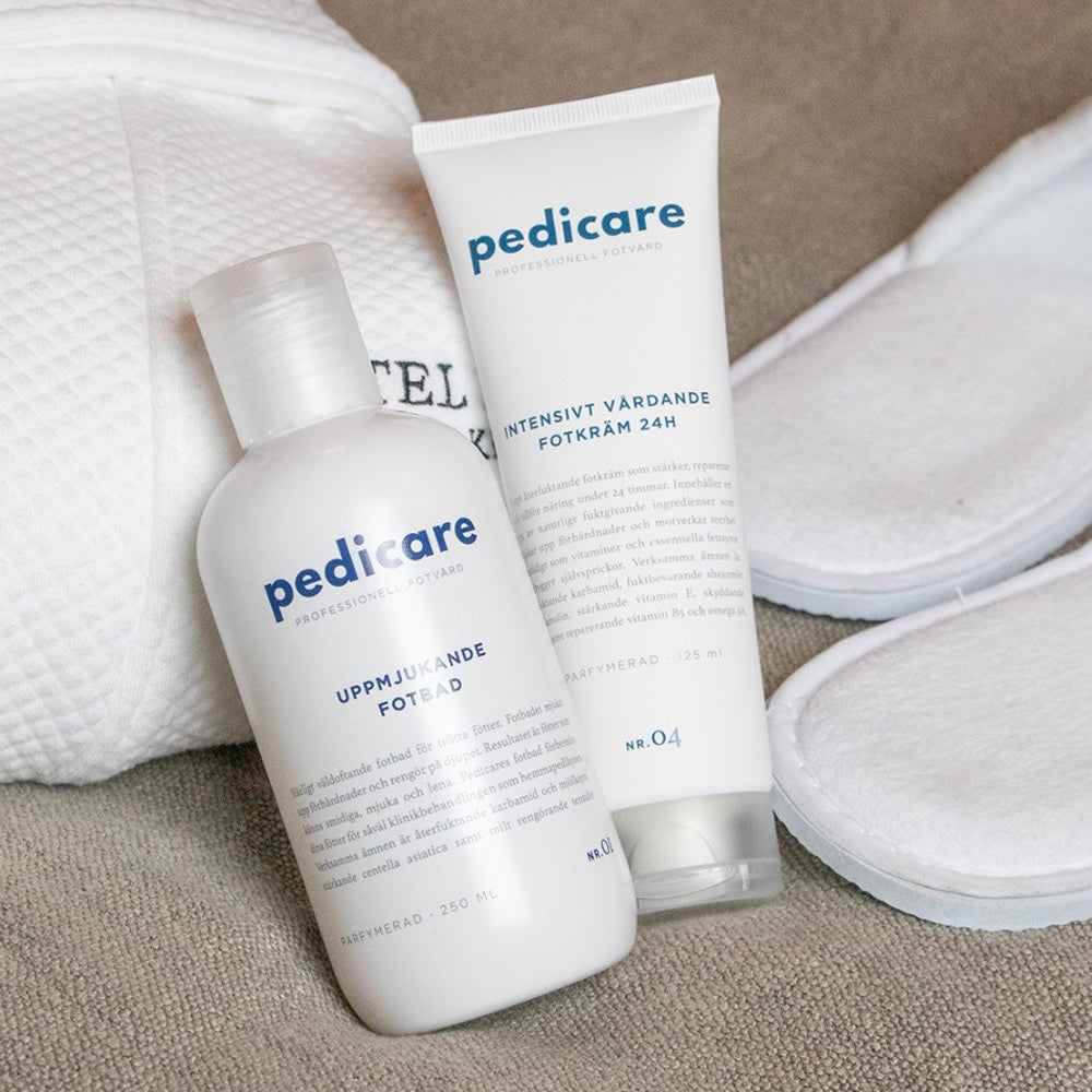 Pedicare Uppmjukande och återfuktande Fotbad