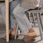 Shepherd Emmy Fårskinnstofflor Chestnut