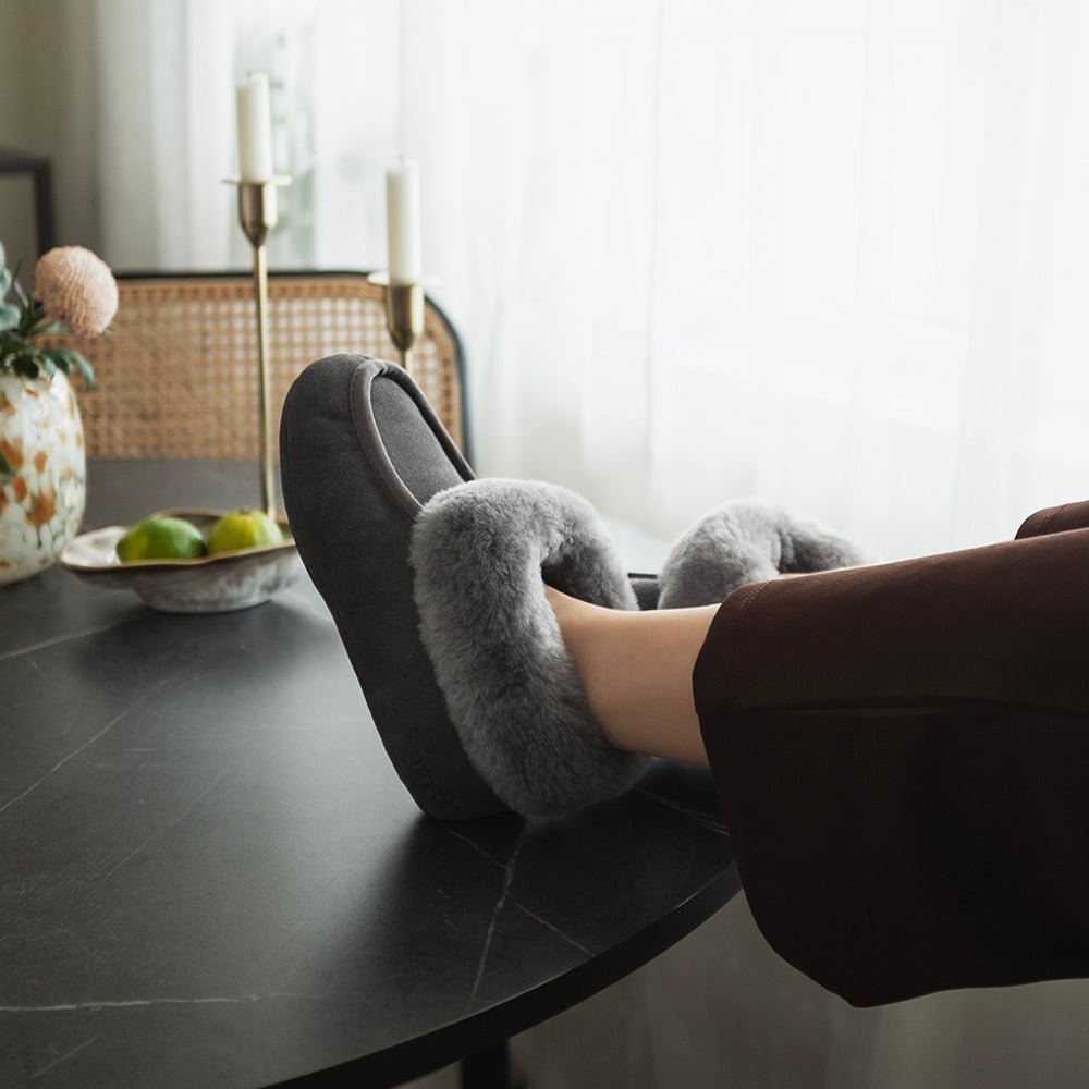 Minfot Fårskinnstofflor Hemse Med Sula Grå