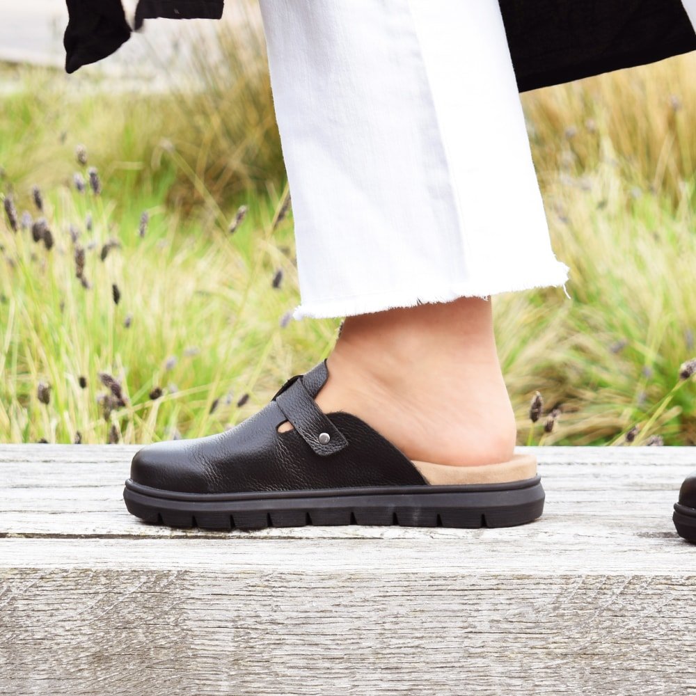 Produktbild 13 - Minfot Mjuk Toffel Soft Svart Skinn