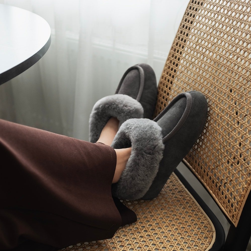 Minfot Fårskinnstofflor Hemse Med Sula Grå