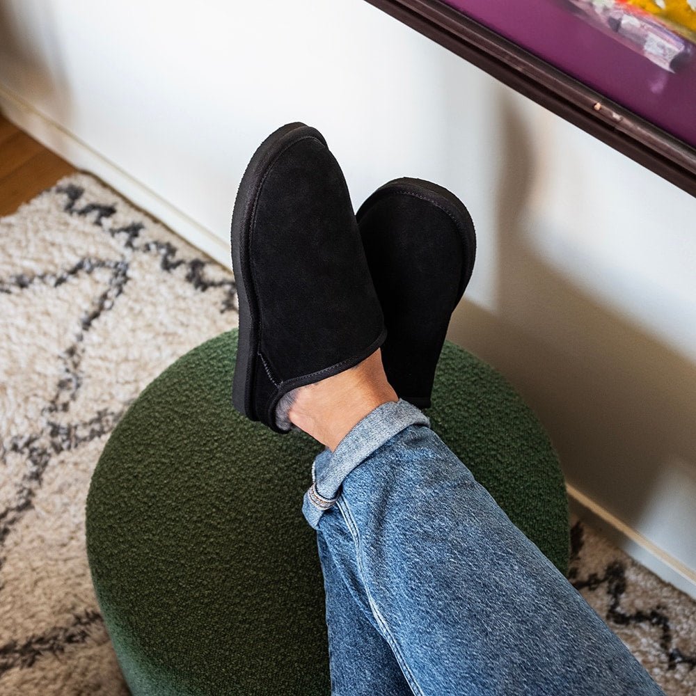 Minfot Fårskinnstofflor Vejle med sula Svart