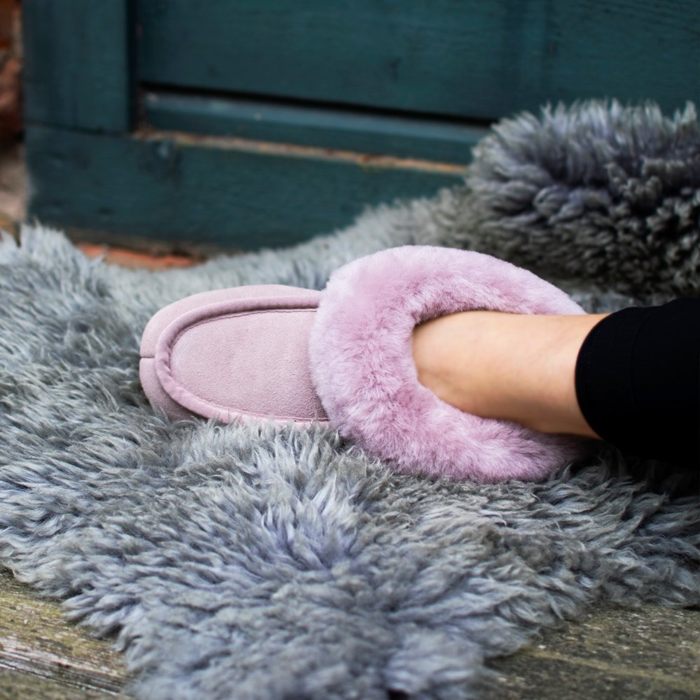 Produktbild 3 - Minfot Fårskinnstofflor Hemse Med Sula Rosa