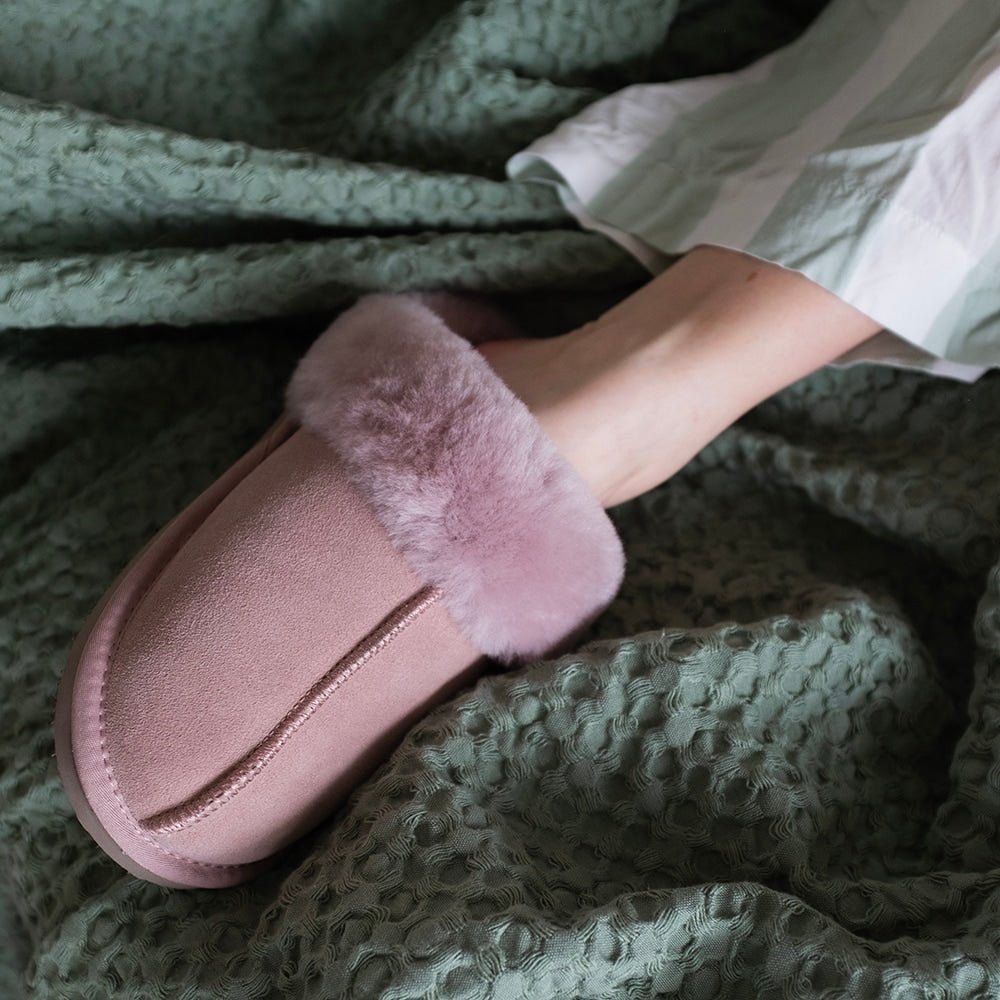 Produktbild 8 - Minfot Fårskinnstofflor Slip-on Duved med sula Rosa