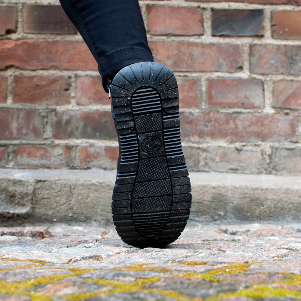 Minfot Pim Hög Sneaker Dam Bred Skinn Svart