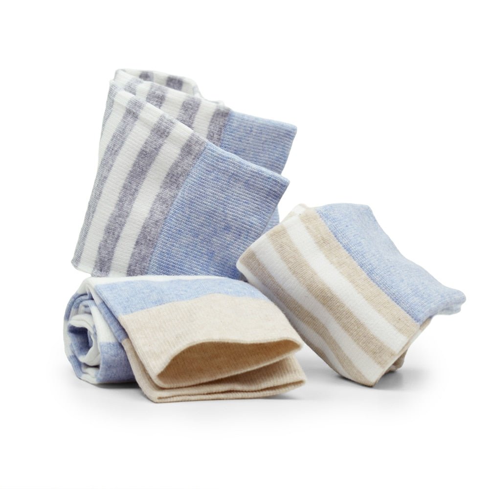 randiga-stodstrumpor-minfot-strand