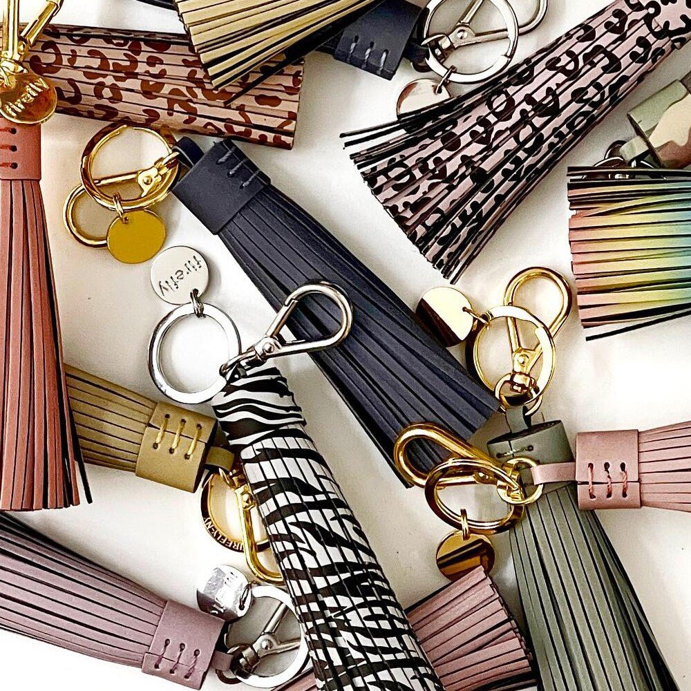 Firefly Reflex Soft Tassel Reflector Dark Denim Gold