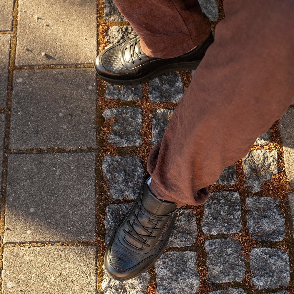 Minfot Max Comfort Sneakers Zip Skinn Svart