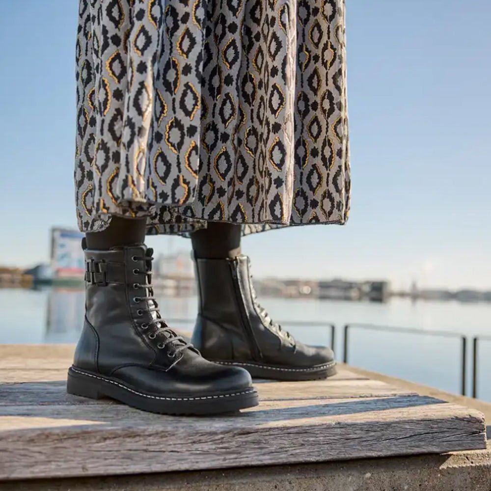 Produktbild 2 - New Feet Annie Boots Snörning Dragkedja Svart