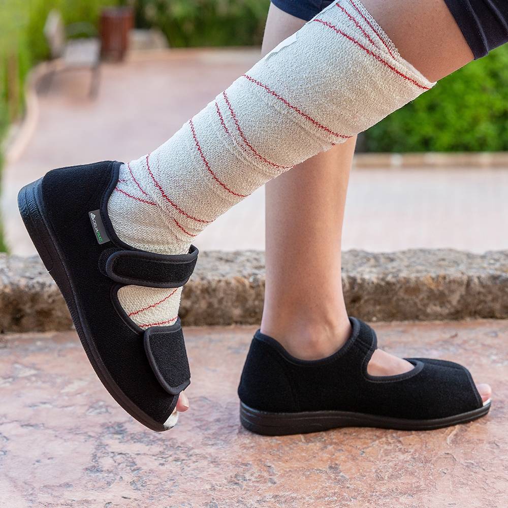 Produktbild 2 - Celia Ruiz Specialskor Bred Ortho Svart