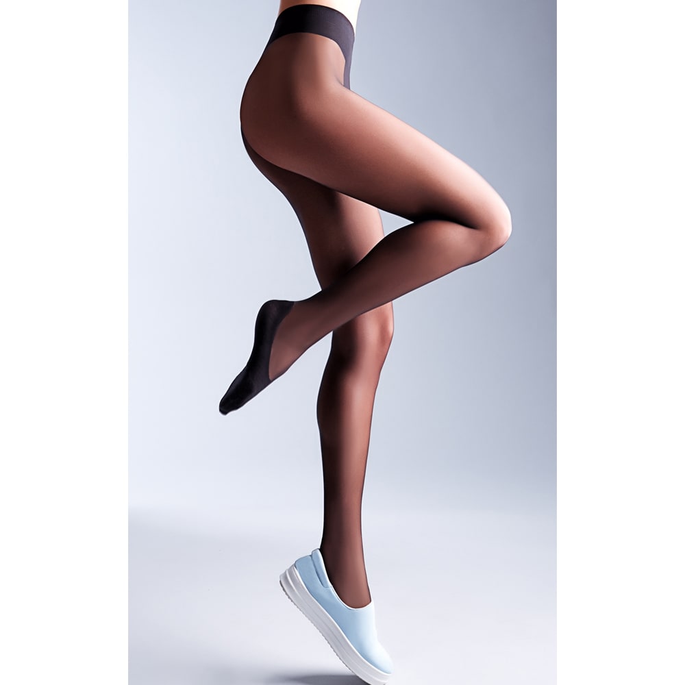 Produktbild 2 - Giulia Footies Nylonstrumpbyxor med fot i bomull 20 den Svart