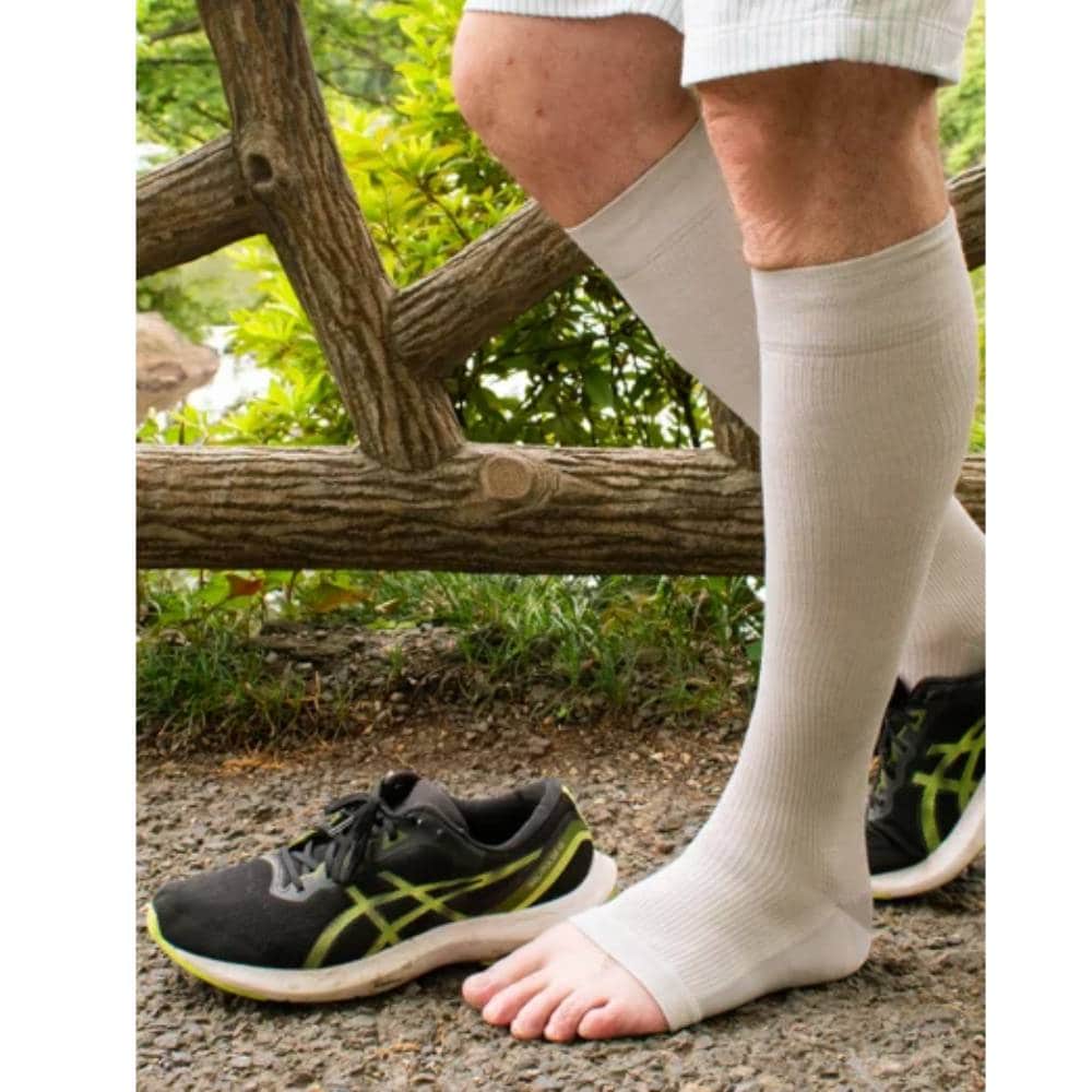 Produktbild 2 - Supcare Stödstrumpor Öppen Tå Bambu Bred Grå